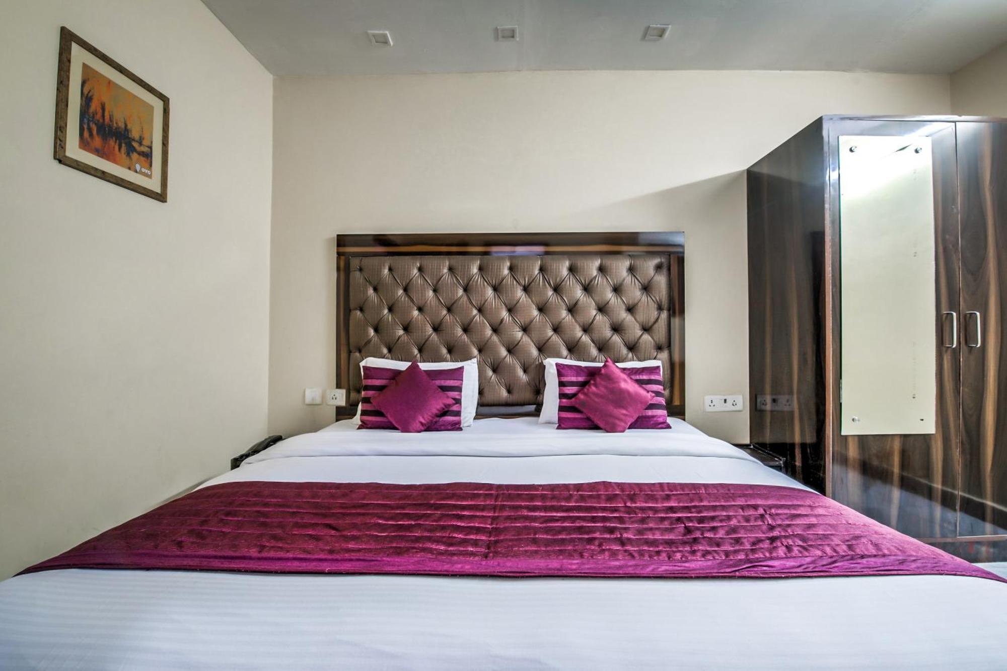 Hotel O Crosswinds Residency Indirapuram Ngoại thất bức ảnh