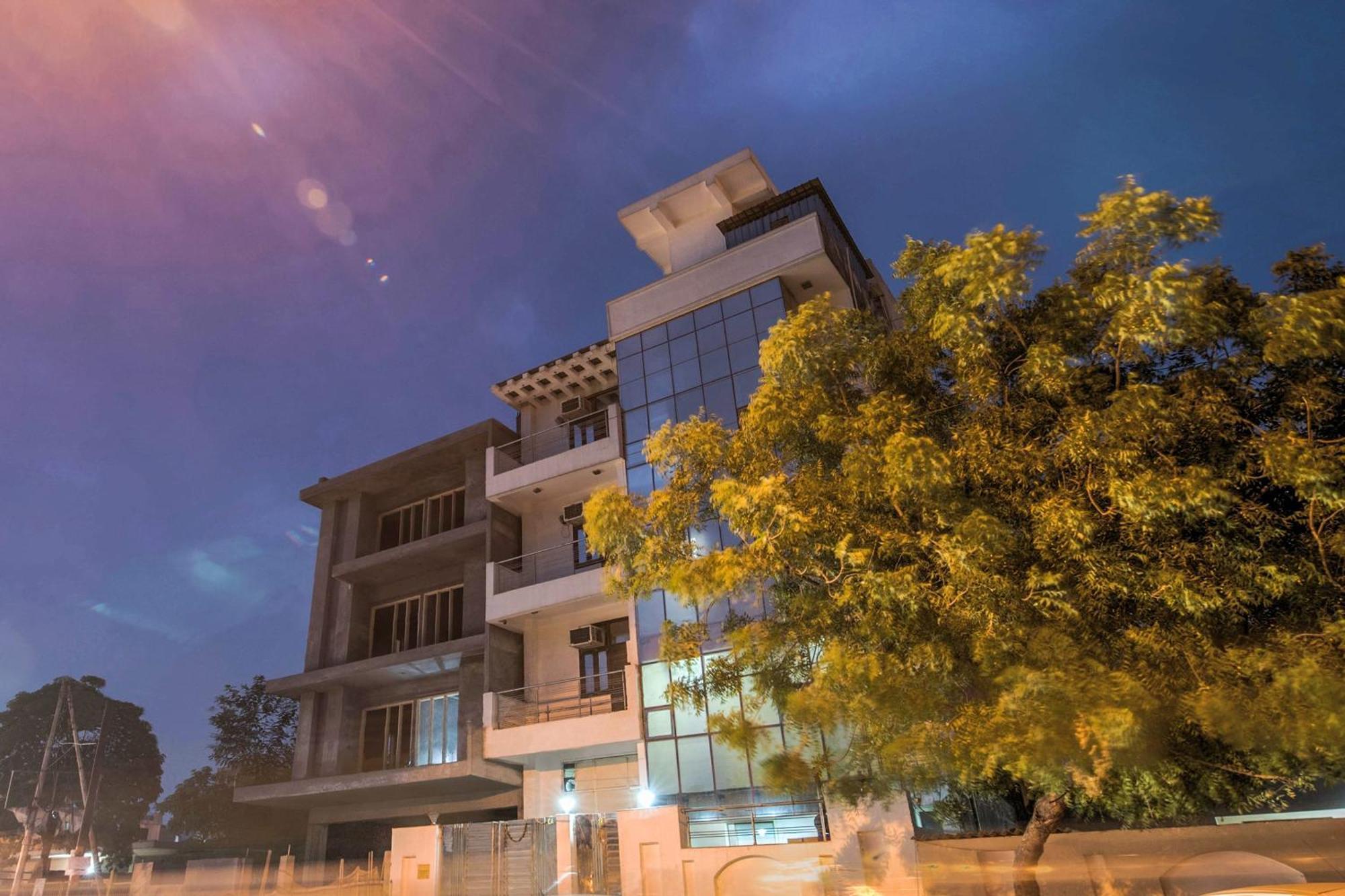 Hotel O Crosswinds Residency Indirapuram Ngoại thất bức ảnh