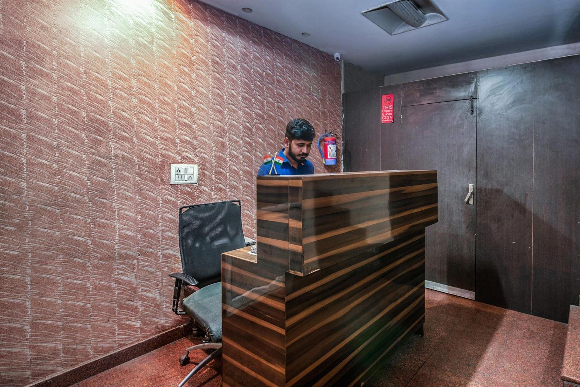 Hotel O Crosswinds Residency Indirapuram Ngoại thất bức ảnh