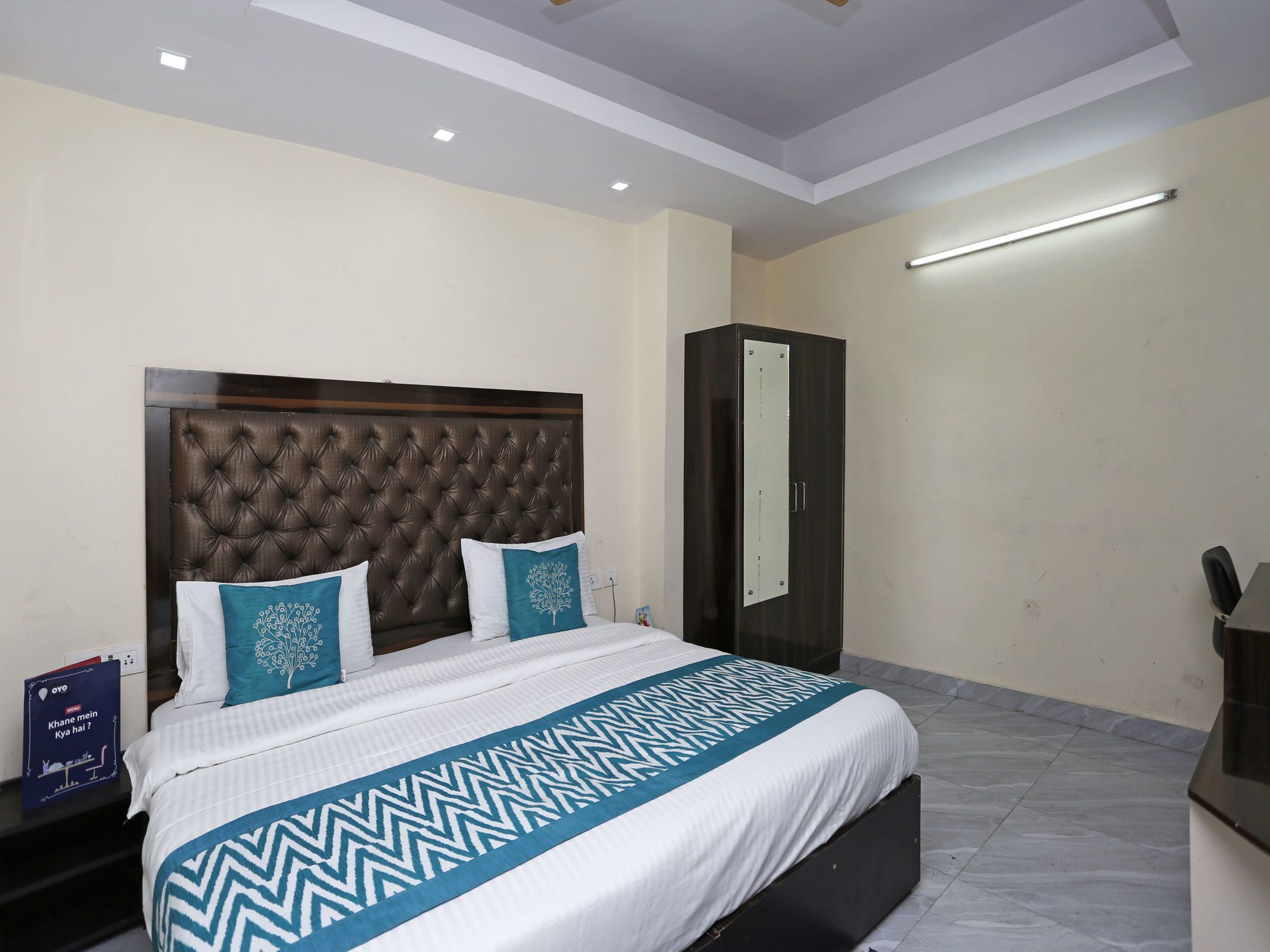 Hotel O Crosswinds Residency Indirapuram Ngoại thất bức ảnh
