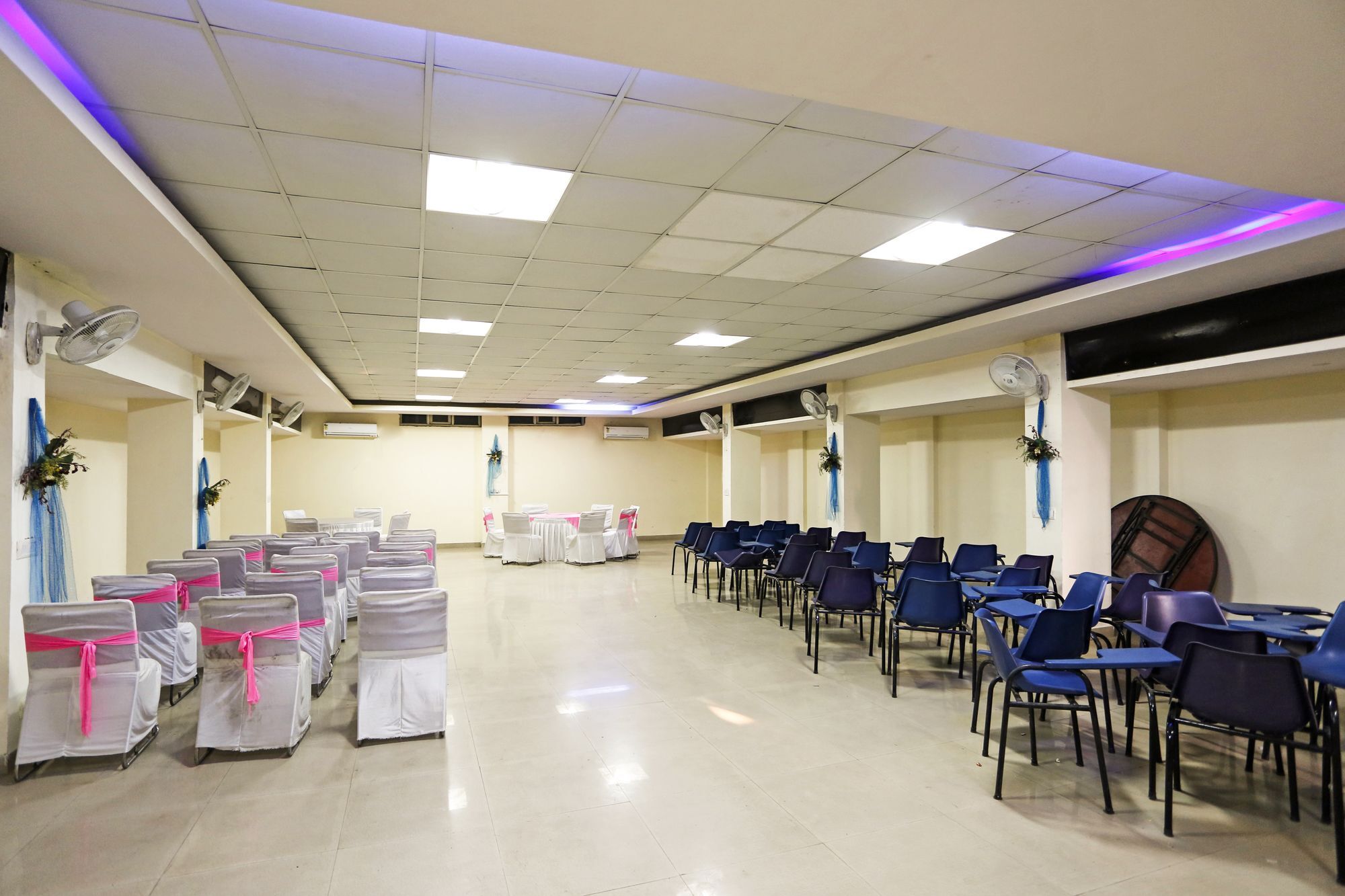 Hotel O Crosswinds Residency Indirapuram Ngoại thất bức ảnh