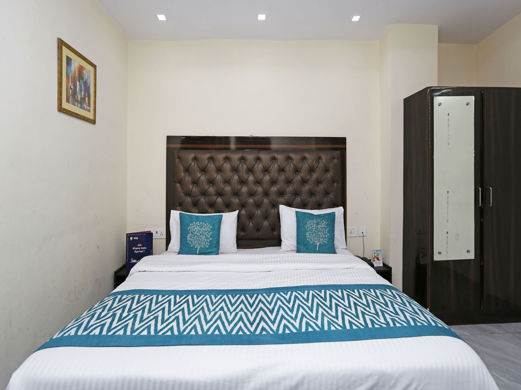 Hotel O Crosswinds Residency Indirapuram Ngoại thất bức ảnh