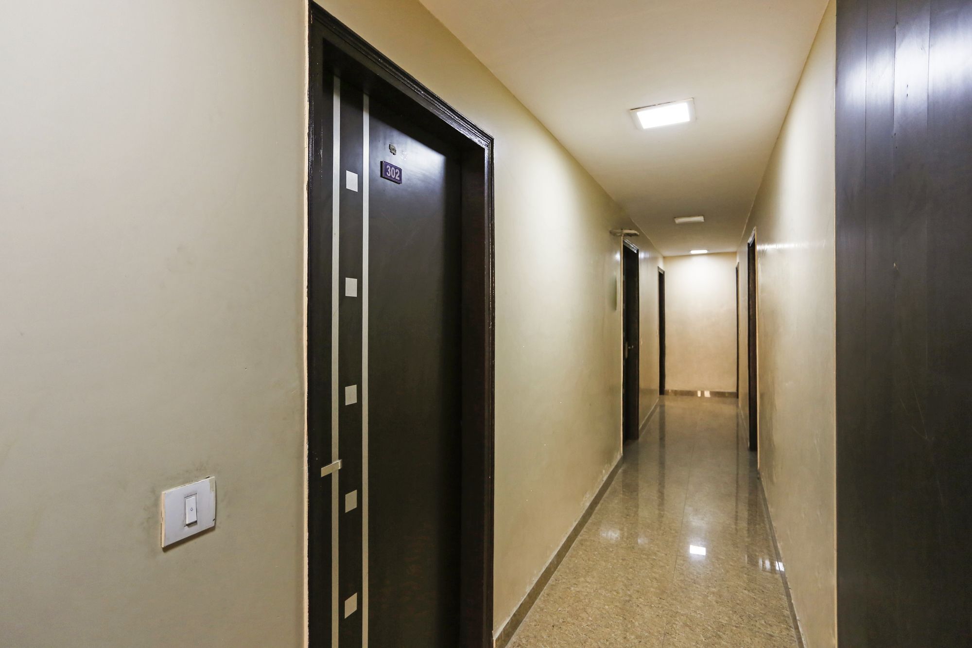 Hotel O Crosswinds Residency Indirapuram Ngoại thất bức ảnh